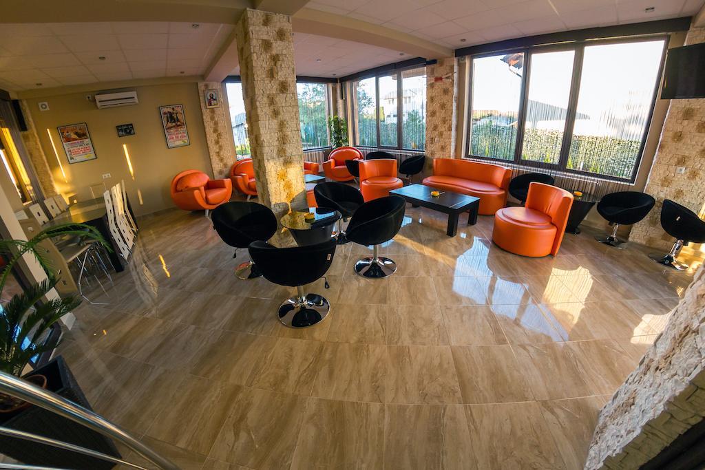 Pensiunea Marina Cîmpina Dış mekan fotoğraf